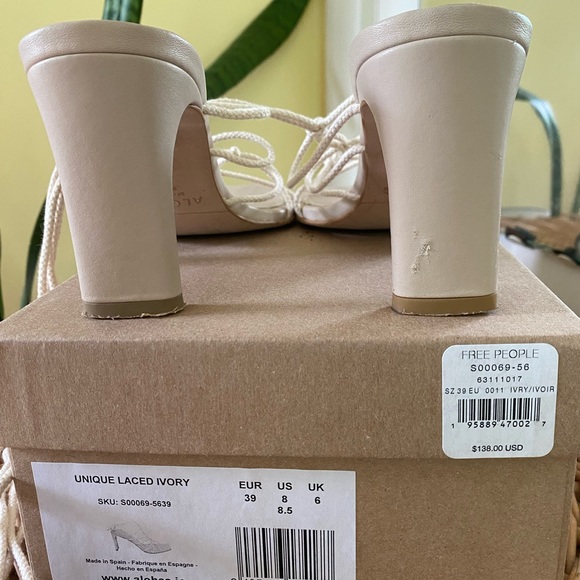 ALOHAS unique laced ivory heeled sandals size 8.5 - Picture 5 of 5